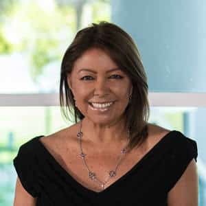 Art curator nina torres